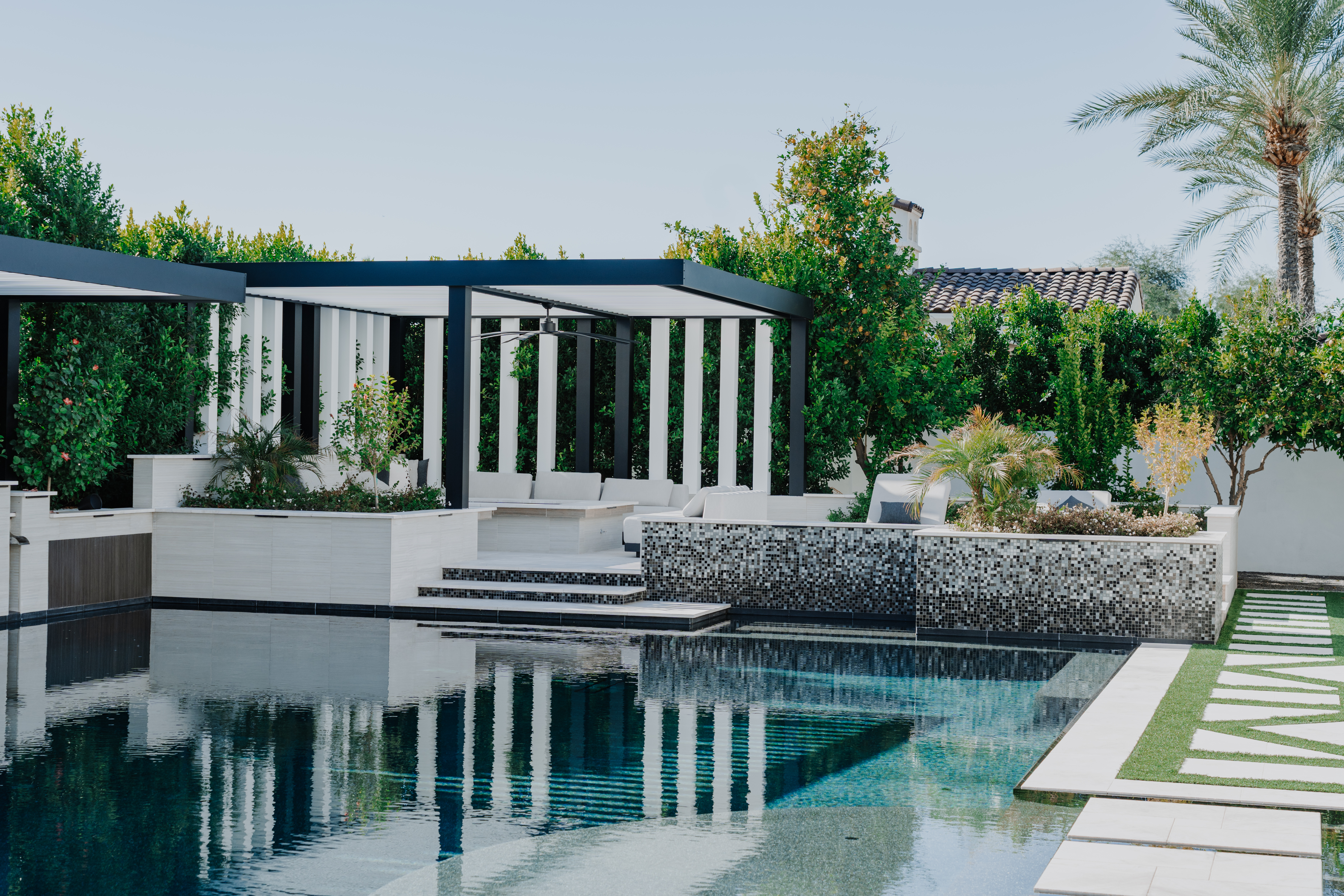 Shasta Signature Series - Arizona's Premier Luxury Pool Builder